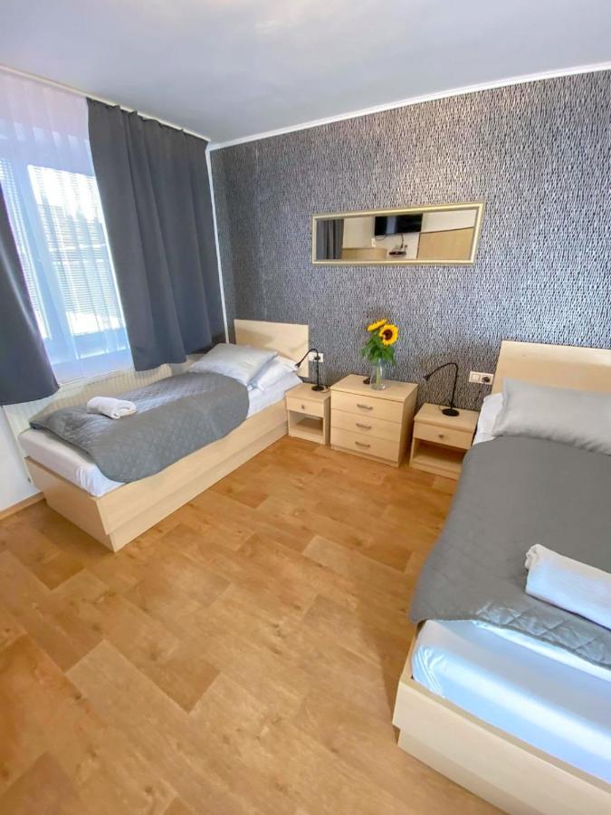 Penzion Hustopeče Kültér fotó